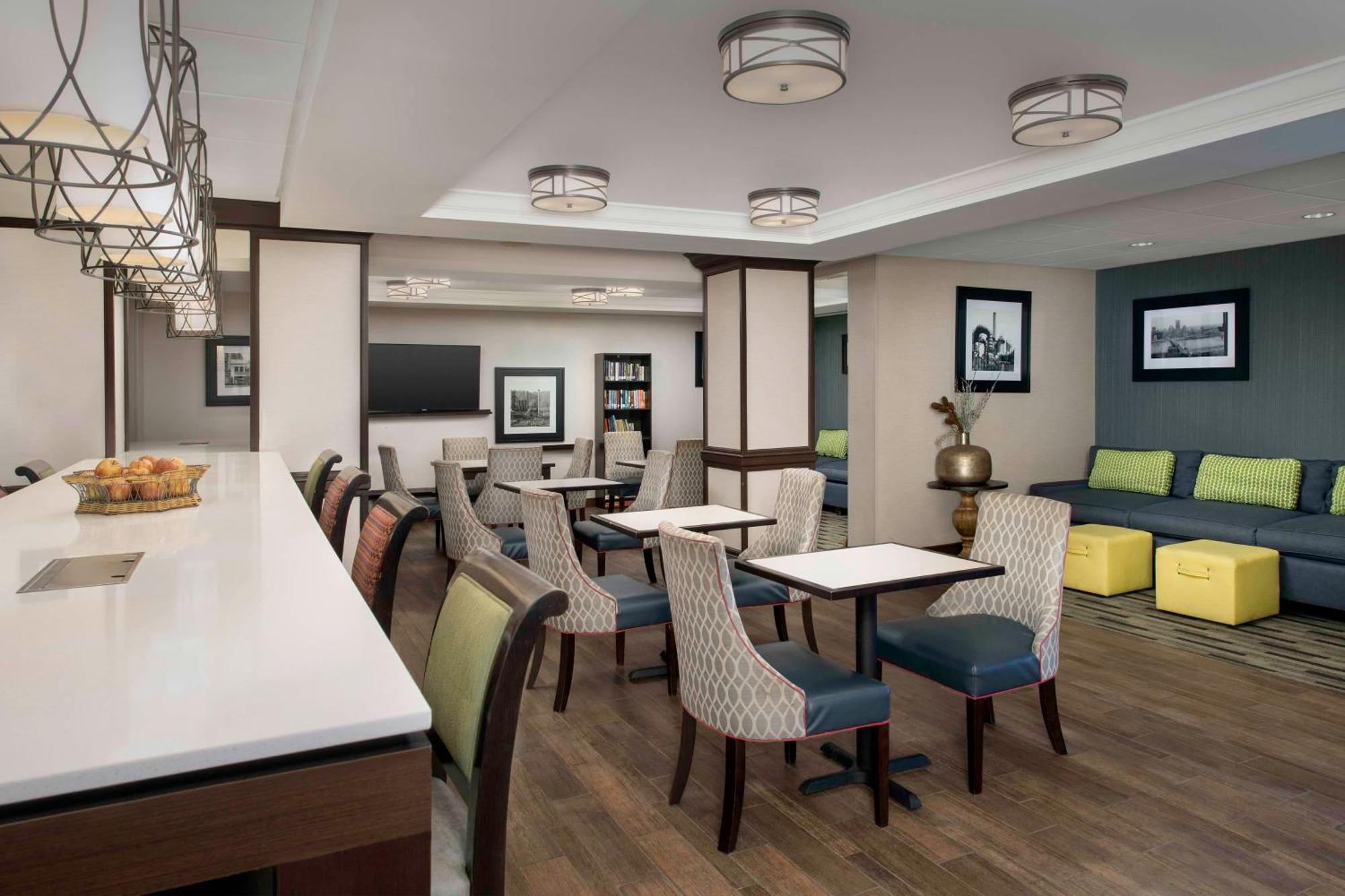 Hampton Inn Pittsburgh-Monroeville Exterior foto