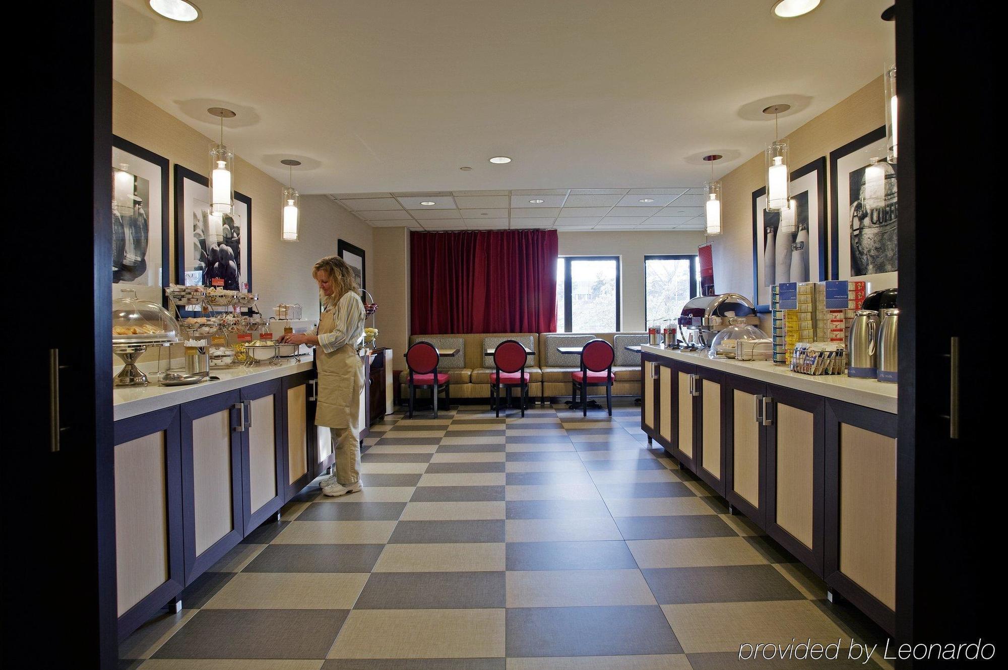 Hampton Inn Pittsburgh-Monroeville Restaurant foto