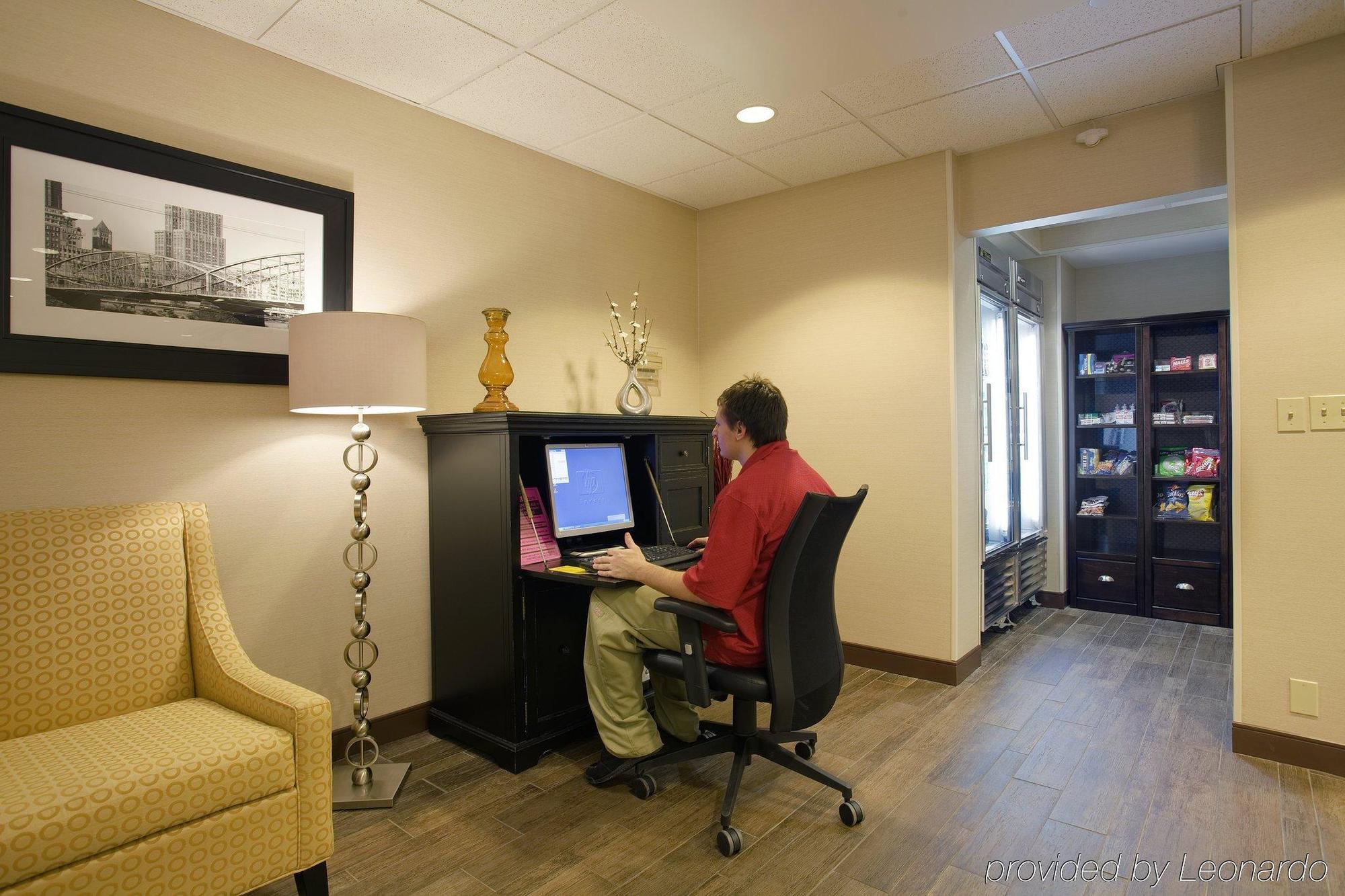 Hampton Inn Pittsburgh-Monroeville Einrichtungen foto
