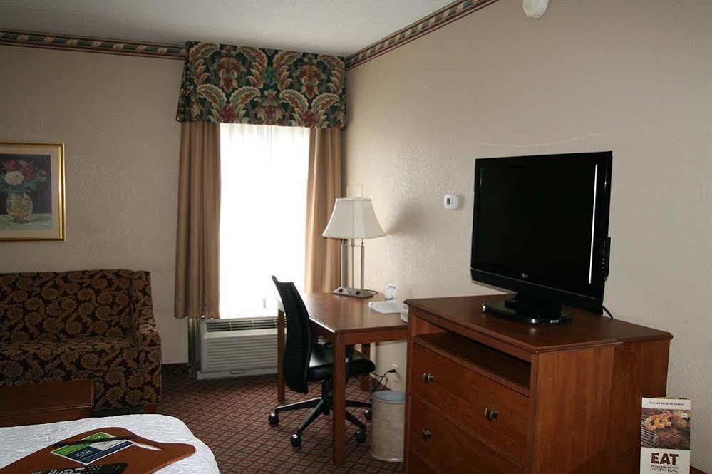 Hampton Inn Pittsburgh-Monroeville Exterior foto