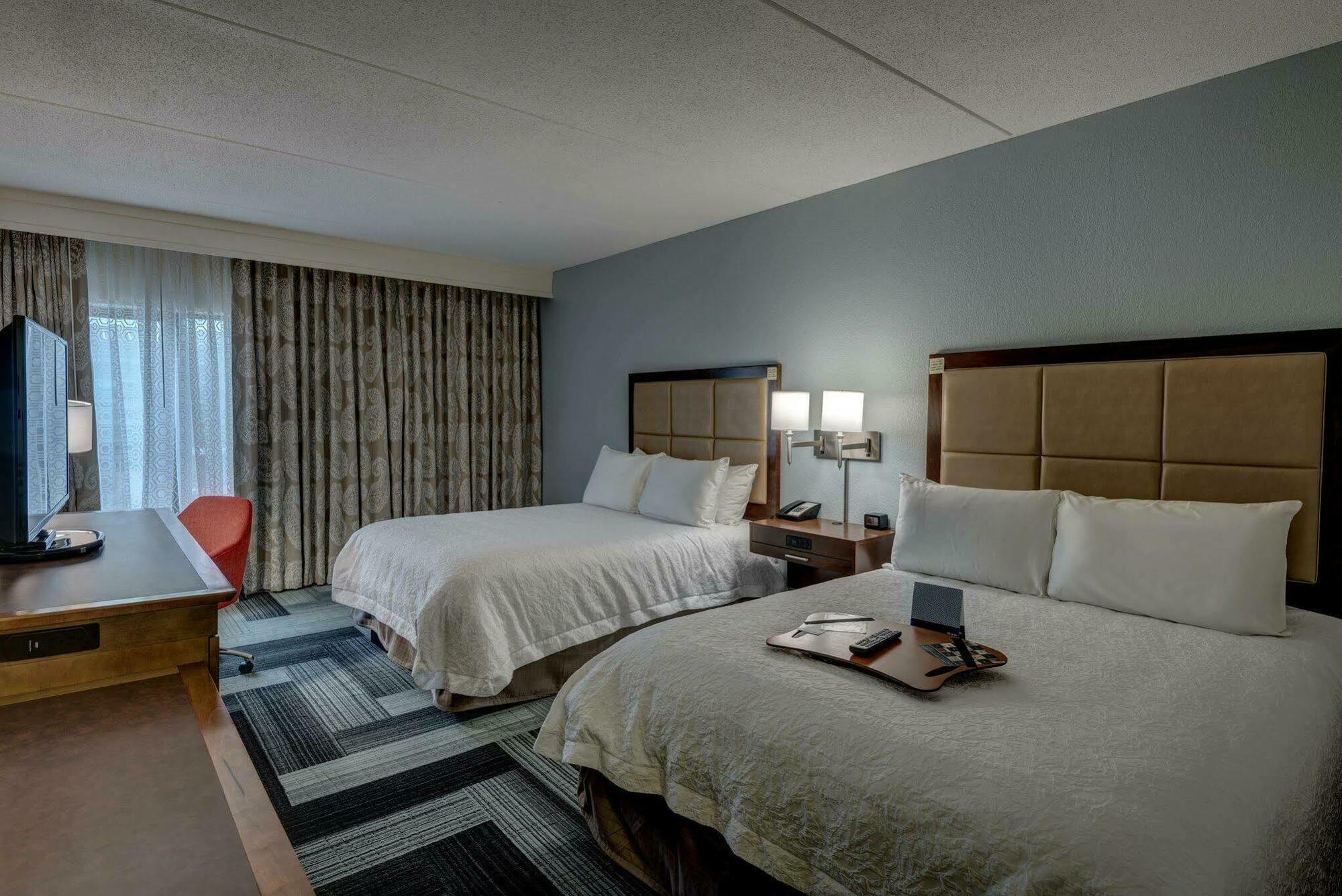 Hampton Inn Pittsburgh-Monroeville Exterior foto
